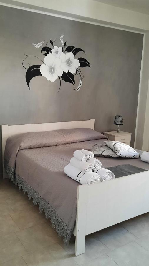 Appartamento Casa vacanze il Glicine 1 Pachino Esterno foto