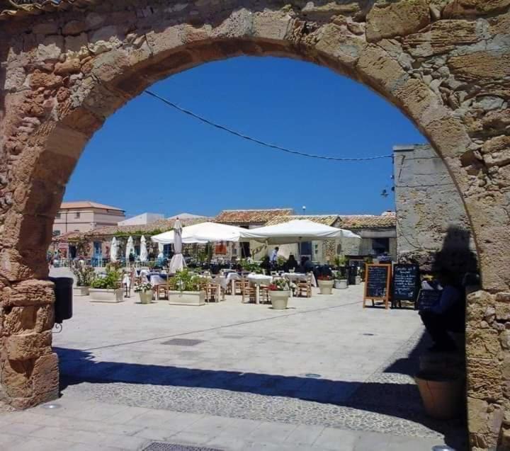 Appartamento Casa vacanze il Glicine 1 Pachino Esterno foto